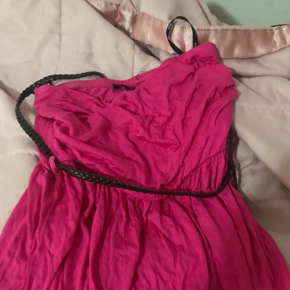 Pink dress with brown belt. - Picture 4 of 4
